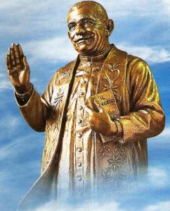 Statua bronzea di Don Luigi Orione